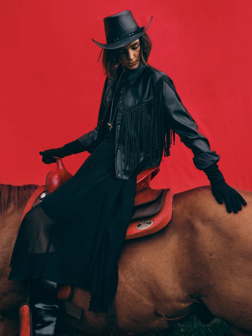 Jak dobrać kurtkę do sukienki?