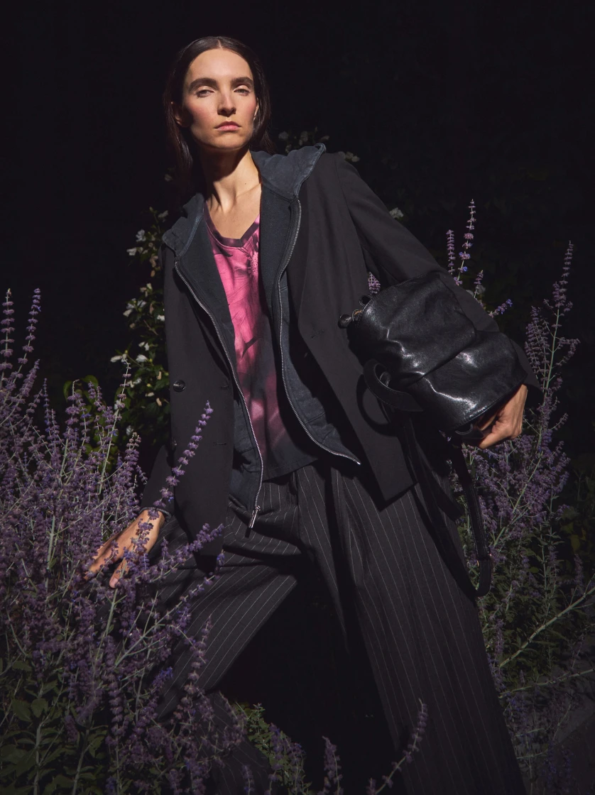 Jaka kurtka do szerokich spodni?