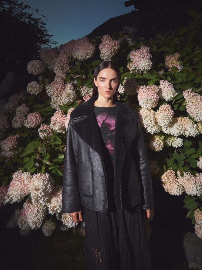 Jak nosić kurtkę biker zimą?