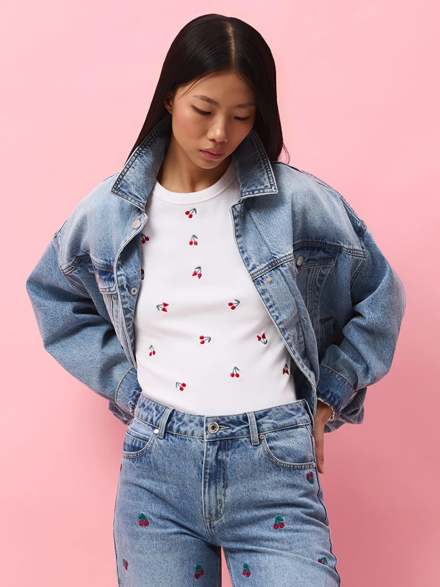 Monochromatyczne stylizacje